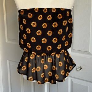 Floral, strapless women’s blouse. Size Jr large